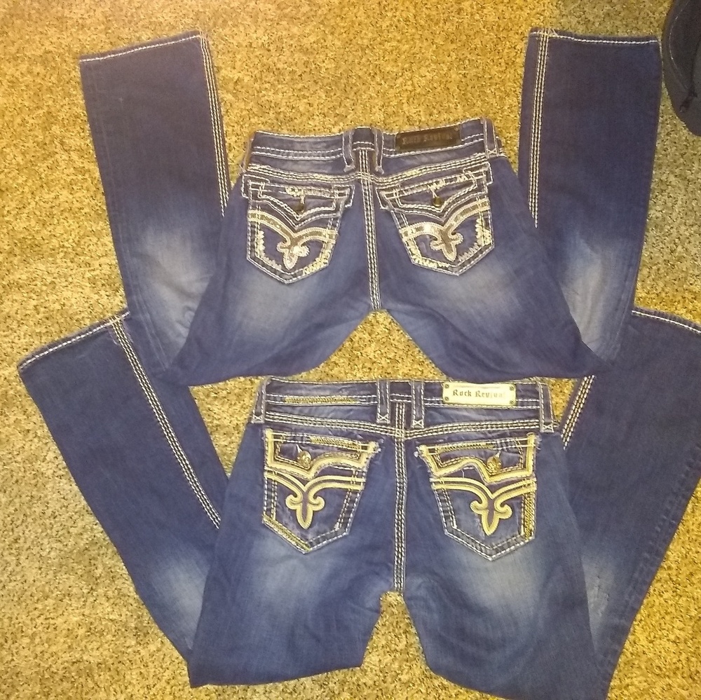 2 pairs women's rock revival jeans